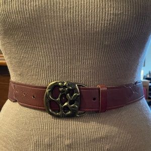 Linea Pelle Belt with Flower buckle